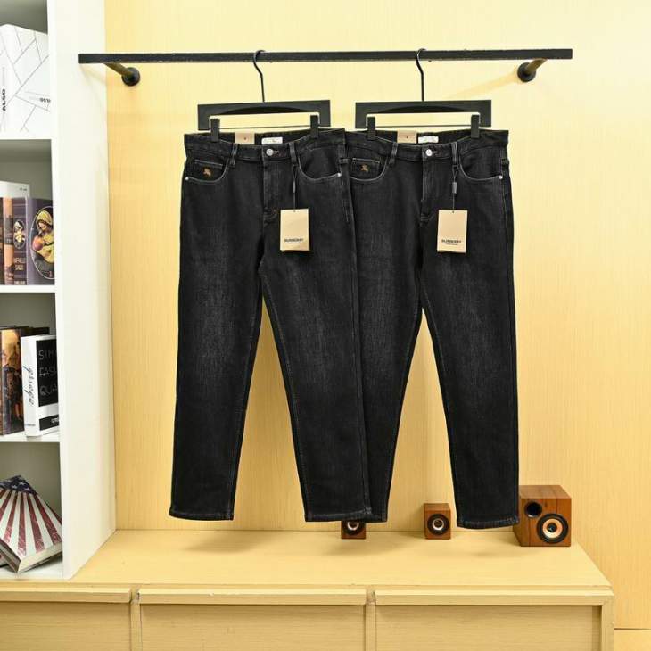 Picture of Burberry Jeans Long _SKUBurberrysz30-40fxtx328670